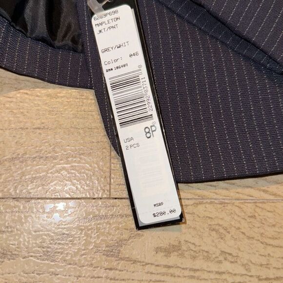 NWT Women’s Tahari Petite Pinstripe Pant Suit 8P Formal Business Career - Picture 6 of 14